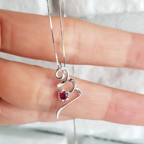 Ciondolo Tortillon - Oro Bianco, Diamanti & Rubini Birmani