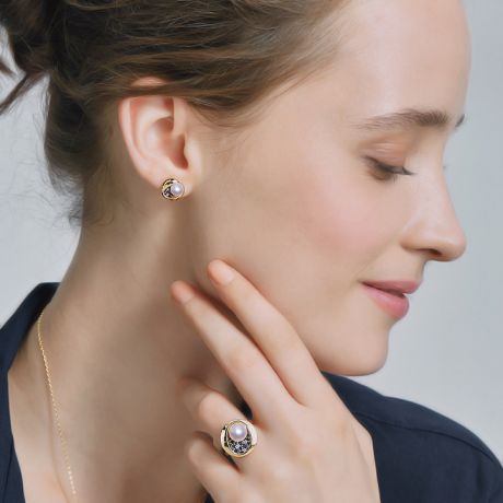 Orecchini di Perle Akoya Seiza - Diamanti, Zaffiri & Oro Giallo