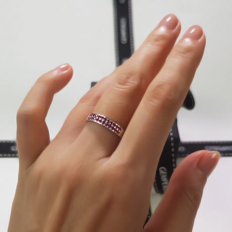 Fede Nuziale Diana - Oro Bianco e Riviera Mezzo Giro di Rubini