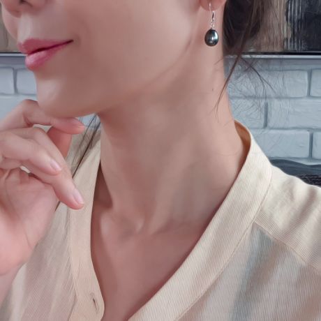 Orecchini Epona - Perle Acqua Dolce Nera, Monachella Oro Bianco