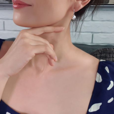 Orecchini Pendenti Koyuki - Perle Akoya Bianche 7.5/8mm GEMMA - Gancetti Oro Bianco