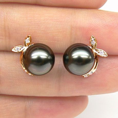 Orecchini A Lobo Bunny - Perle di Tahiti Nere, Oro Giallo