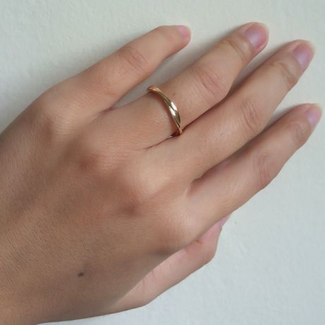 Fede Nuziale Intrecciata Kathleen - Anello Doppio in Oro Giallo & Diamante