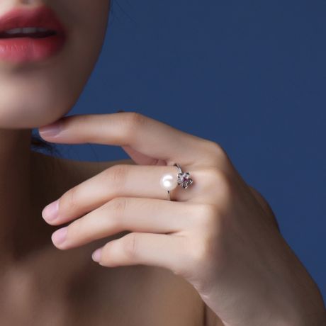 Anello Fiore - Oro Bianco, Zaffiro Rosa e Perla Akoya