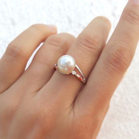 Anello Feuilles de Style - Oro Bianco 18kt e Perla d'Acqua Dolce