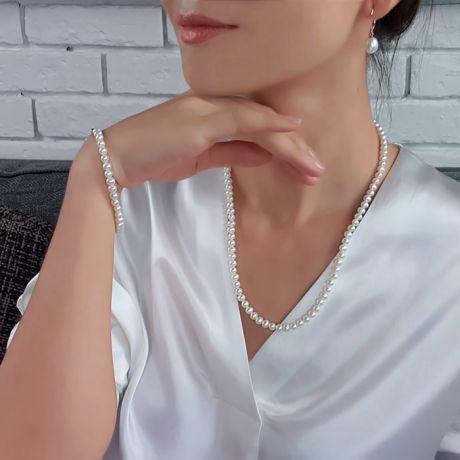 Parure Perle Acqua Dolce Bianche Edelweiss - Collana, Braccialetto e Orecchini 5/9mm