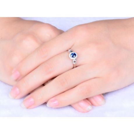 Anello di Fidanzamento Profondo - Oro Bianco, Diamanti & Zaffiro Blu Ovale