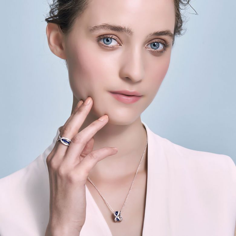 Anello Sens - Oro Bianco, Riviera di Zaffiri Princess a Binario & Diamanti - 6