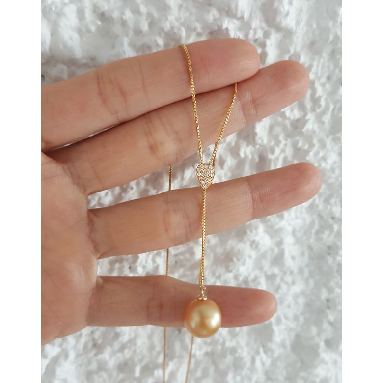 Ciondolo Attention - Oro Giallo, Diamanti & Perla Gold dei Mari del Sud - 9