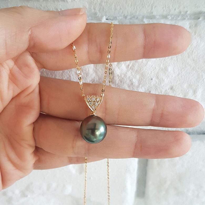 Ciondolo Classico - Oro Giallo, Diamanti e Perla Tahiti - 4