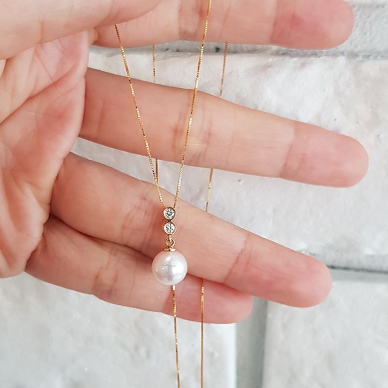 Ciondolo Oki - Oro Giallo, Diamanti e Perla Akoya - 9