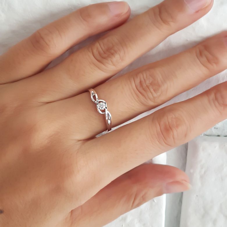 Anello di Fidanzamento Taylor - Oro Bianco & Diamante Solitario | Gemperles - 2