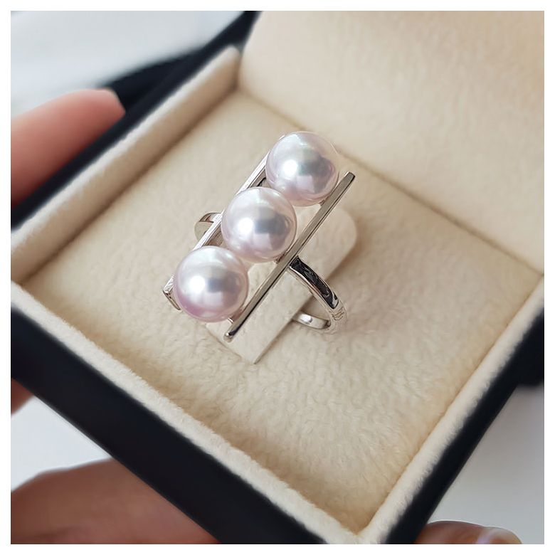 Anello Takana - Oro Bianco, 3 Perle Akoya - 14