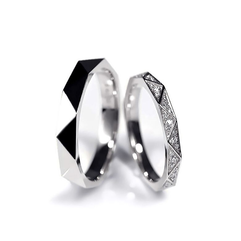 Coppia Anelli Triangulaire - Oro Bianco Finitura Lucida - 1