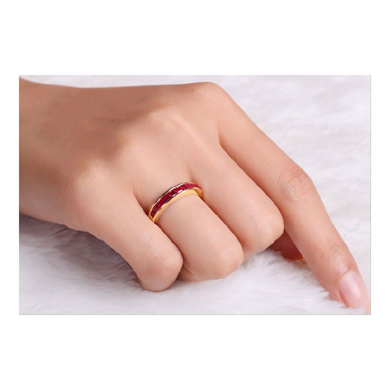 Anello Trieste - Oro Giallo e Riviera di Rubini Princess a Binario - 2