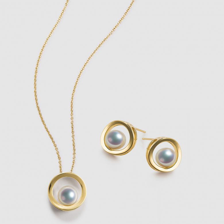 Ciondolo e Orecchini Himiko. Perle Akoya, Oro giallo, diamanti - 2