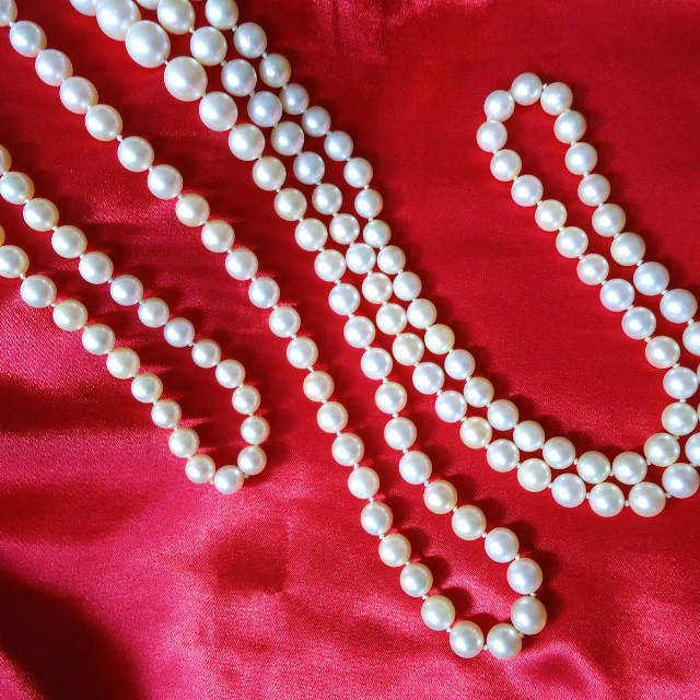 Perle Akoya bianche intrecciate in trecce